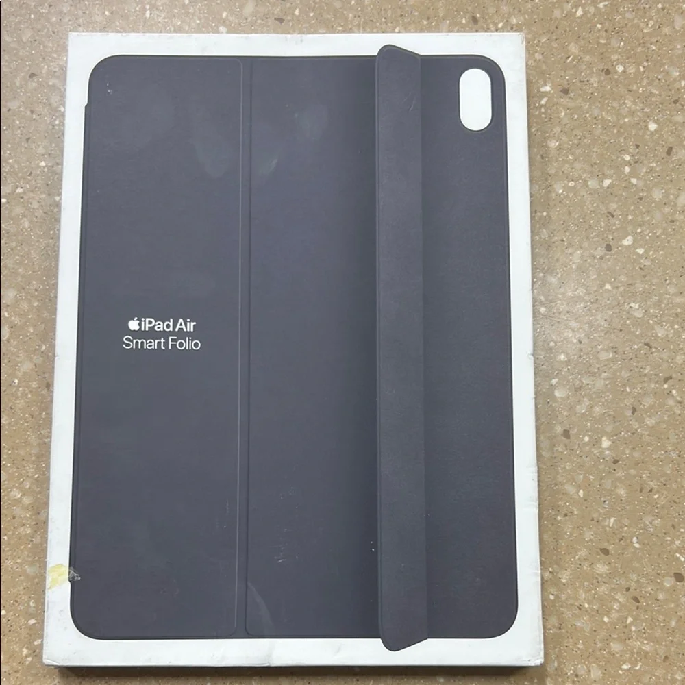 Apple Black Smart Folio Cover for iPad